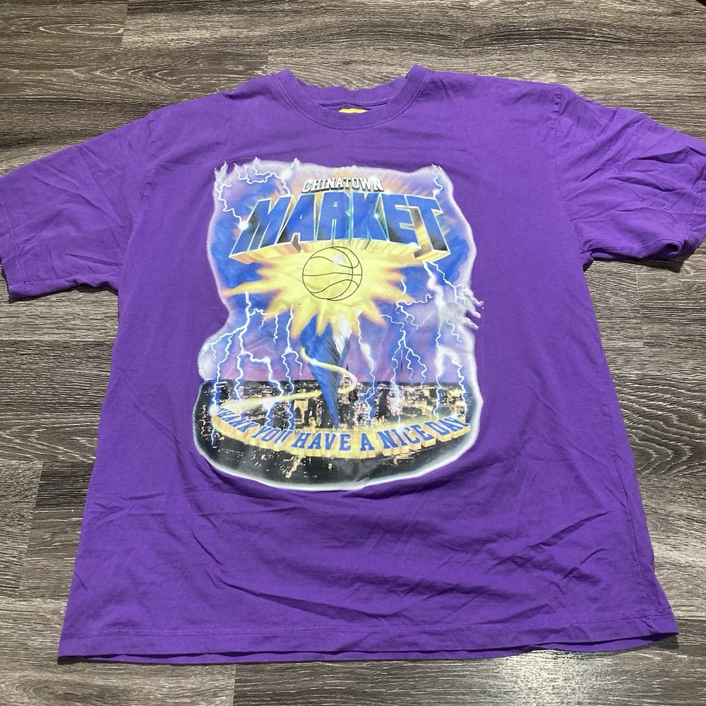 Men's Chinatown Market Purple Tornado Basketball Have a Nice Day Shirt Mens 2XL